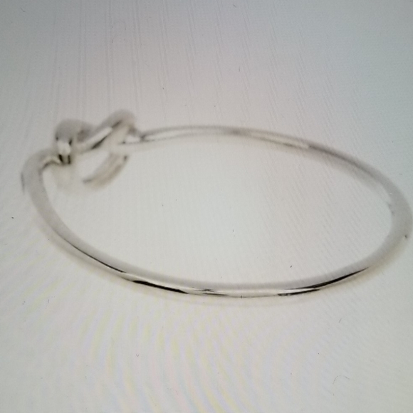 Sterling Forever Silver Love Knot Ring - Picture 4 of 8